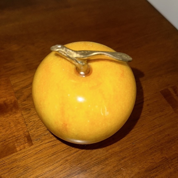 Marble Yellow Apple With Golden Stem Home Decor Paper Weight - Picture 2 of 9
